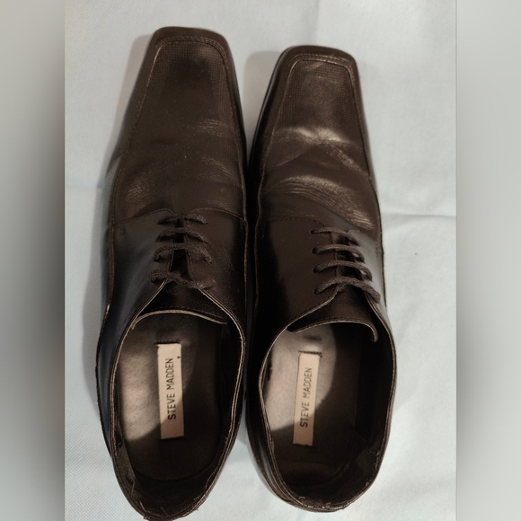 Men's Size 12 Steve Madden lace up dress shoes - Picture 5 of 5